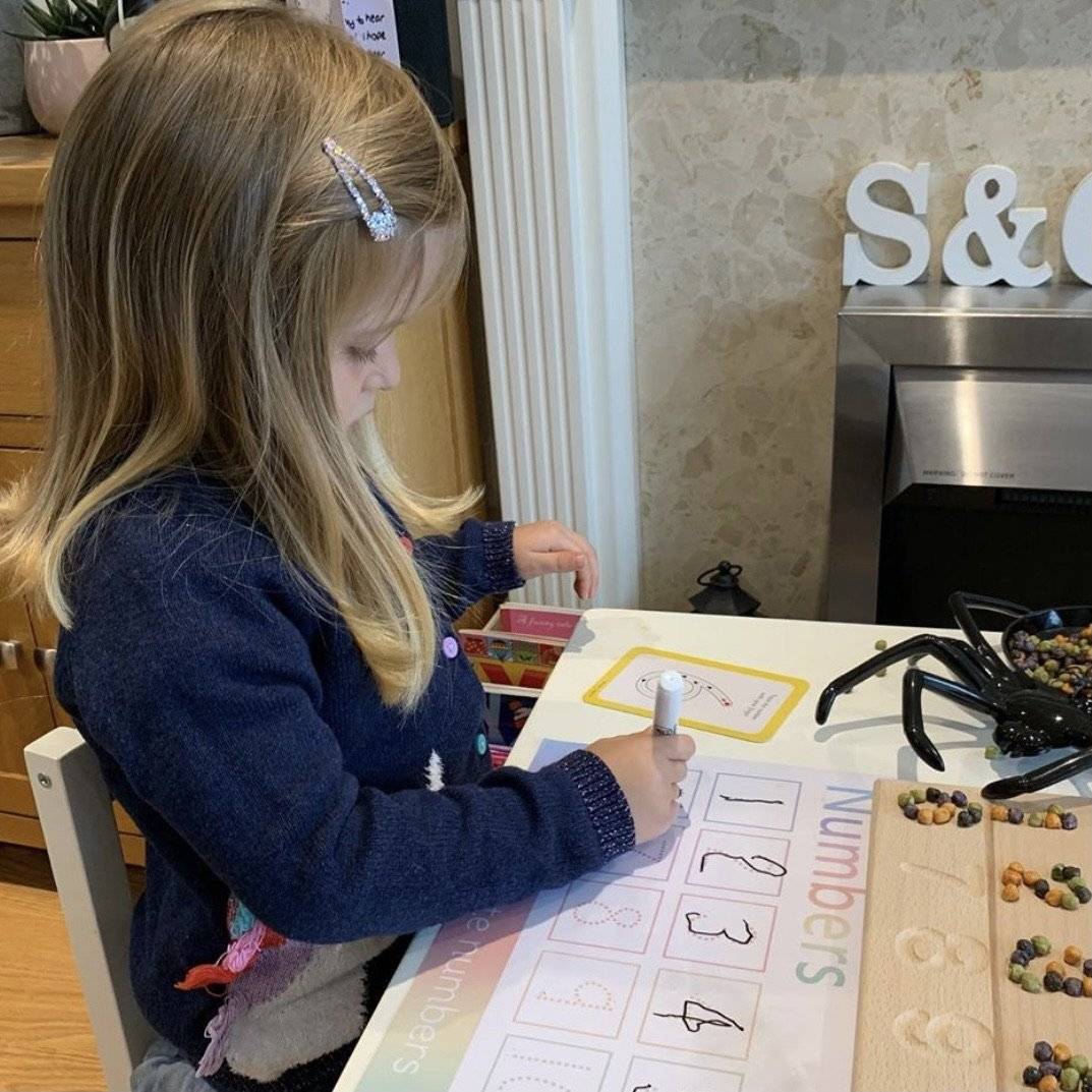 Personalised Numbers 1-10 Learning Mat (WIPE CLEAN)-Little Boo Learning-Learning Mat,learning mats,name mat,spelling,spelling mat,wipe clean